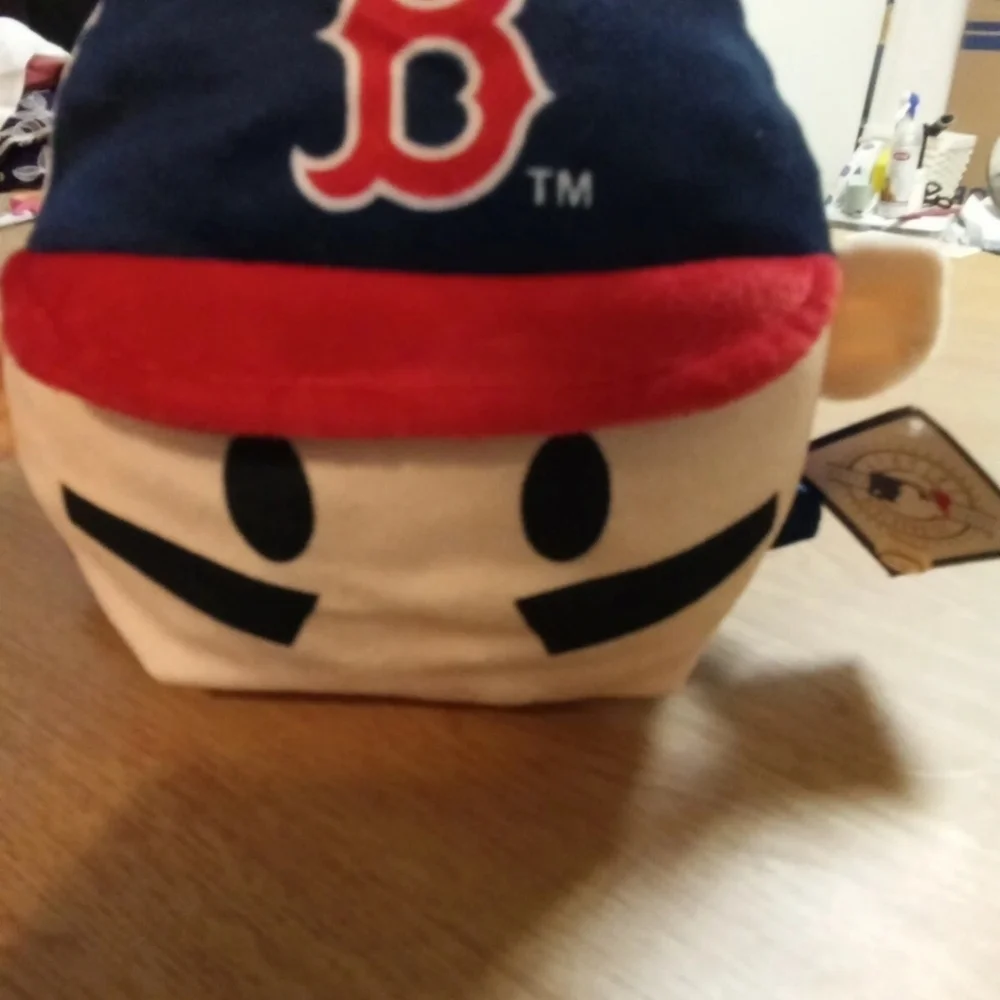 MLB Boston Red Sox Plush Pillow NWT 10